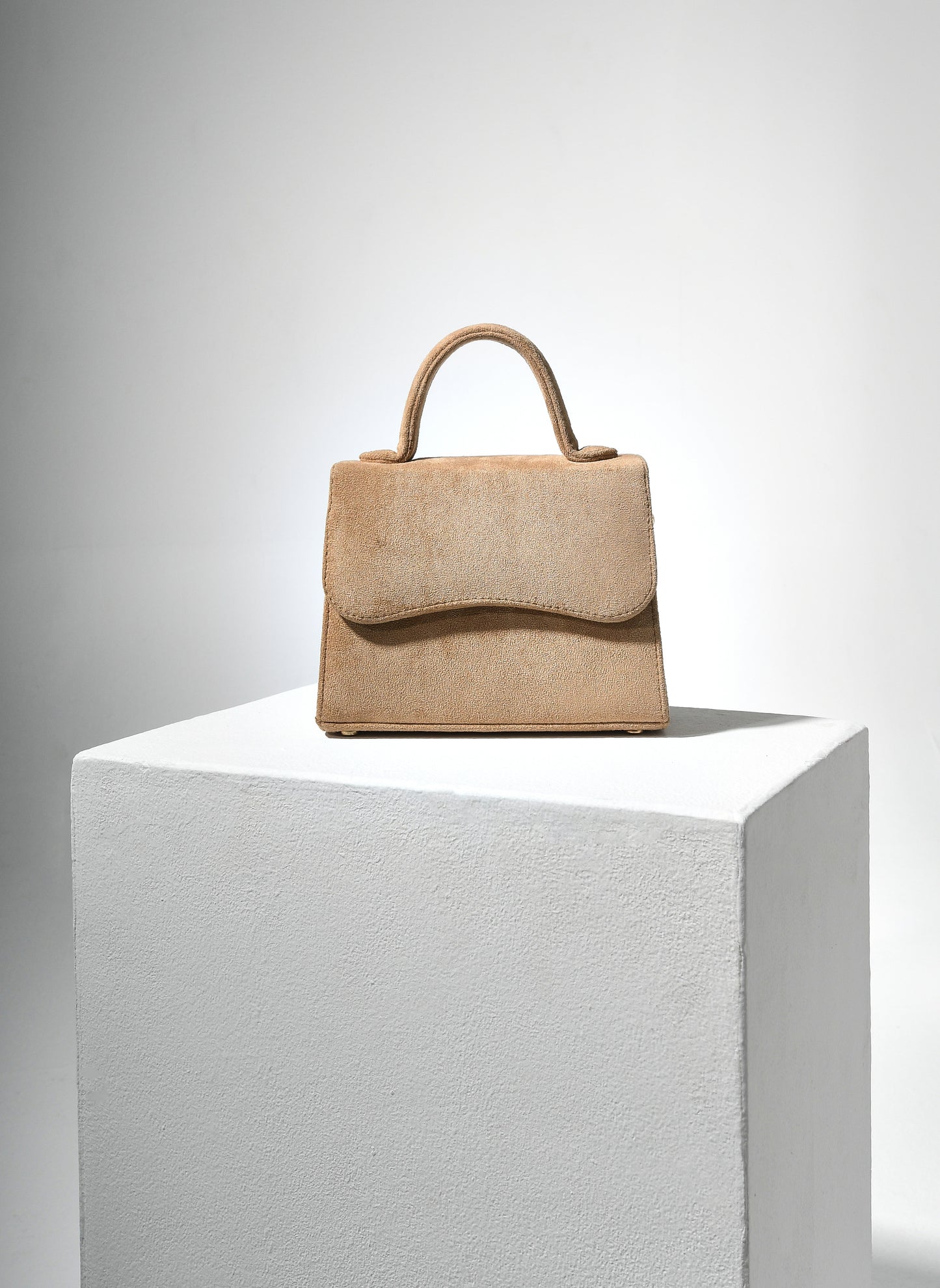 Beige Velvet Léa